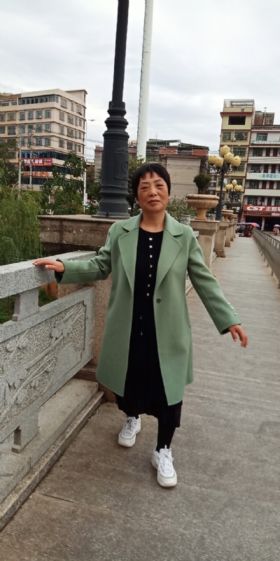 小玲的第一张照片--邵阳残疾人相亲网